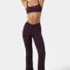 Soft Active uitlopende broek met ruches in Plum