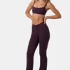 Soft Active uitlopende broek met ruches in Plum