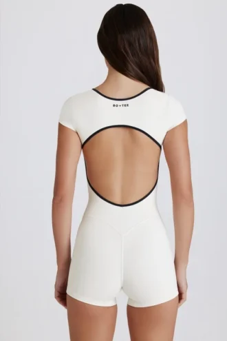Soft Active unitard met open rug in ivoor