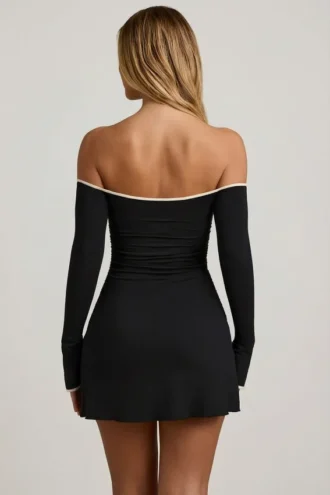 Stasia Modal off-shoulder A-lijn minijurk in zwart