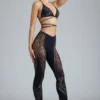 Stevie versierde flared broek met middelhoge taille in zwart