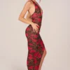 Storie halterjurk met split aan de zoom en halflange lengte in roze luipaardprint
