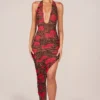 Storie halterjurk met split aan de zoom en halflange lengte in roze luipaardprint