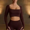 Super Sculpt naadloze cropped top met lange mouwen in chocoladebruin