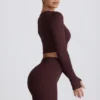Super Sculpt naadloze cropped top met lange mouwen in chocoladebruin