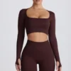 Super Sculpt naadloze cropped top met lange mouwen in chocoladebruin
