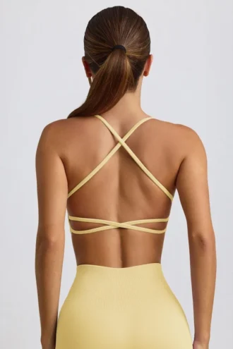 Super Sculpt naadloze rugloze sportbeha in botergeel