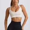 Super Sculpt naadloze sportbeha met gekruiste bandjes in wit
