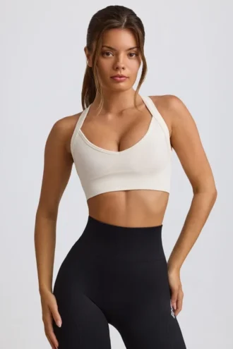 Super Sculpt naadloze sportbeha met gekruiste bandjes in wit