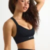 Super Sculpt naadloze sportbeha met gekruiste bandjes in zwart