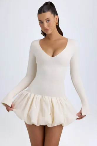 Tallou Modal minijurk met verlaagde taille en bubbelzoom in ivoor