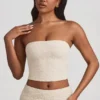 Tamia gerimpelde strapless kanten top in ivoor