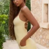 Tanktop met gekruiste bandjes in Lemon