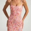 Tavira versierde maxi-jurk met ronde hals en open rug in roze