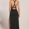 Teodora maxi-jurk met cowl-hals en dijhoogte in zwart