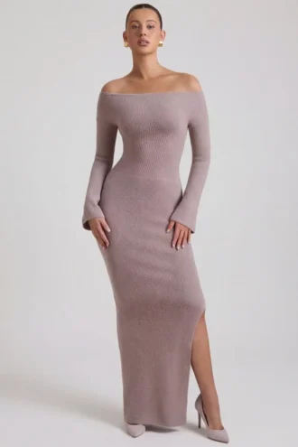 Terneigh geribbelde off-shoulder maxi-jurk in taupe