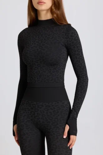 Thermische top met lange mouwen in zwart luipaardprint