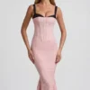 Valentina gelaagde midi-jurk met fishtail en bh-details in roze stippen