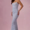 Valora maxi-jurk met vierkante hals en versieringen in poederblauw