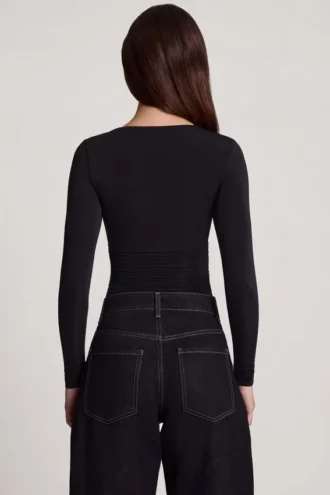 Vayla Soft Jersey Sweetheart Ruched Top met lange mouwen in zwart