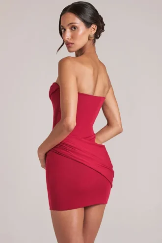 Veda Bandeau Bodycon Minijurk in kersenrood