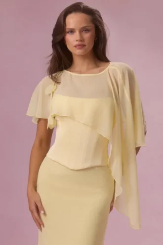 Velina chiffon cape in botergeel