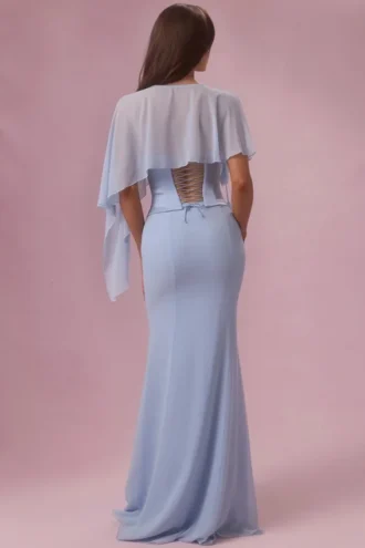 Velina chiffon cape in poederblauw