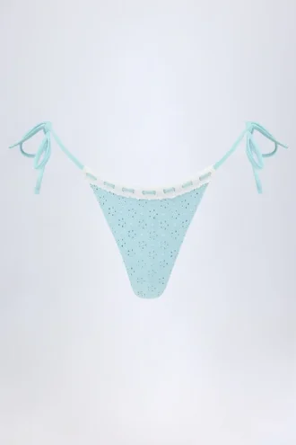Vernazza broderie anglaise bikinibroekjes met strikjes aan de zijkant in poederblauw