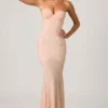 Vesna versierde fishtail-jurk met sweetheart-hals in Dusty Rose