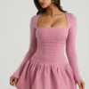 Viola minijurk met lange mouwen en bolle zoom in mauve