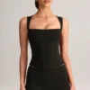 Vivee modale top met vierkante hals in zwart