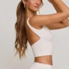 Wren crop top met hoge hals en open rug in wit