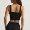 Yolanda Pointelle-Knit Crop Top in zwart