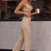 Zachte geribde broek met hoge taille en omgeslagen boord in Beige Sand