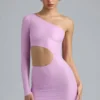 Zanab metallic minijurk met uitsnijdingen en één schouder in violetroze